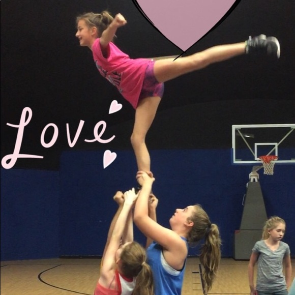 Meet your Posher, Jillian - Picture 1 of 1